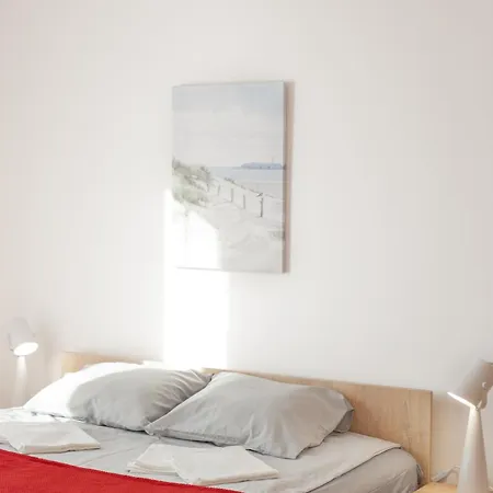 Homyvibes With Free Parking And Self Check-in